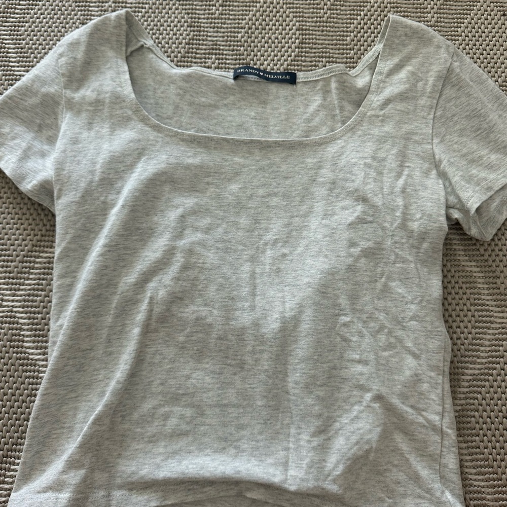 Brandy Melville Light Gray Short Sleeve Tee